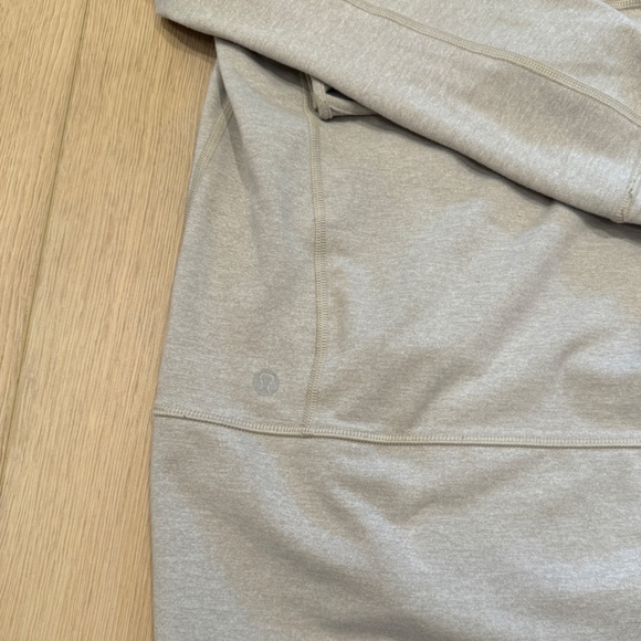 Lululemon sweater - Picture 5 of 5